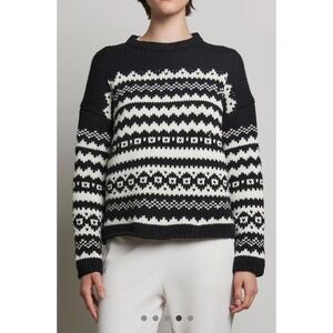 Black and White Patterned Crew Neck Sweater